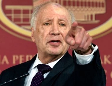 Πρωτοφανές: O Μ. Nίμιτς χαλάει τις διακοπές του για να μας πείσει να ονομαστούν «Μακεδονία» τα Σκόπια (φωτό, βίντεο)